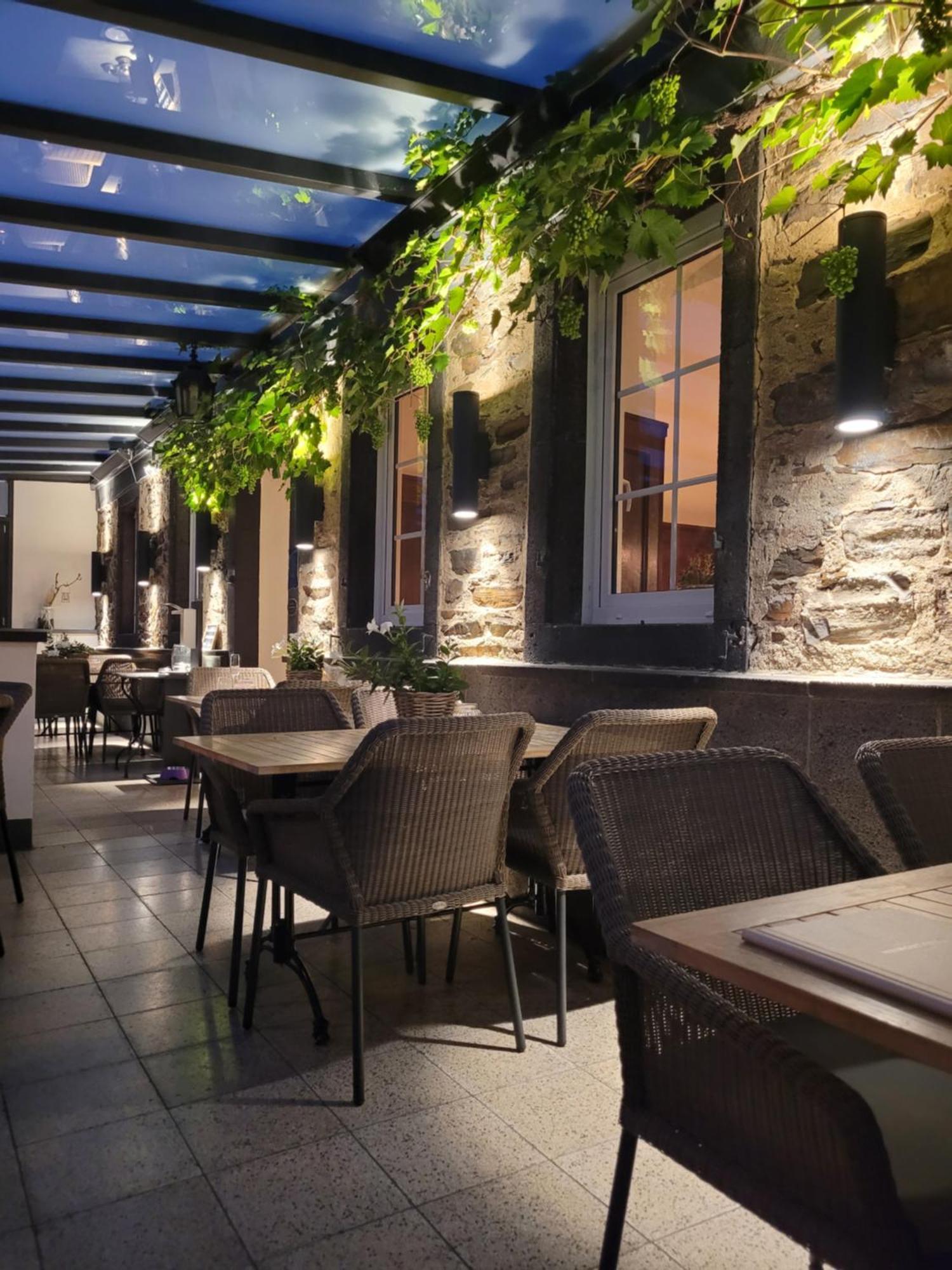 Gaestehaus Burgberg, Weinhaus Fries Kattenes Ngoại thất bức ảnh