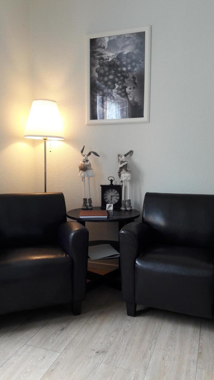 Gaestehaus Burgberg, Weinhaus Fries Kattenes Ngoại thất bức ảnh