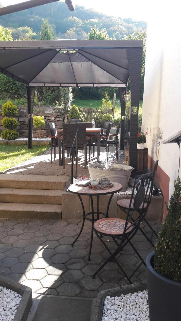 Gaestehaus Burgberg, Weinhaus Fries Kattenes Ngoại thất bức ảnh