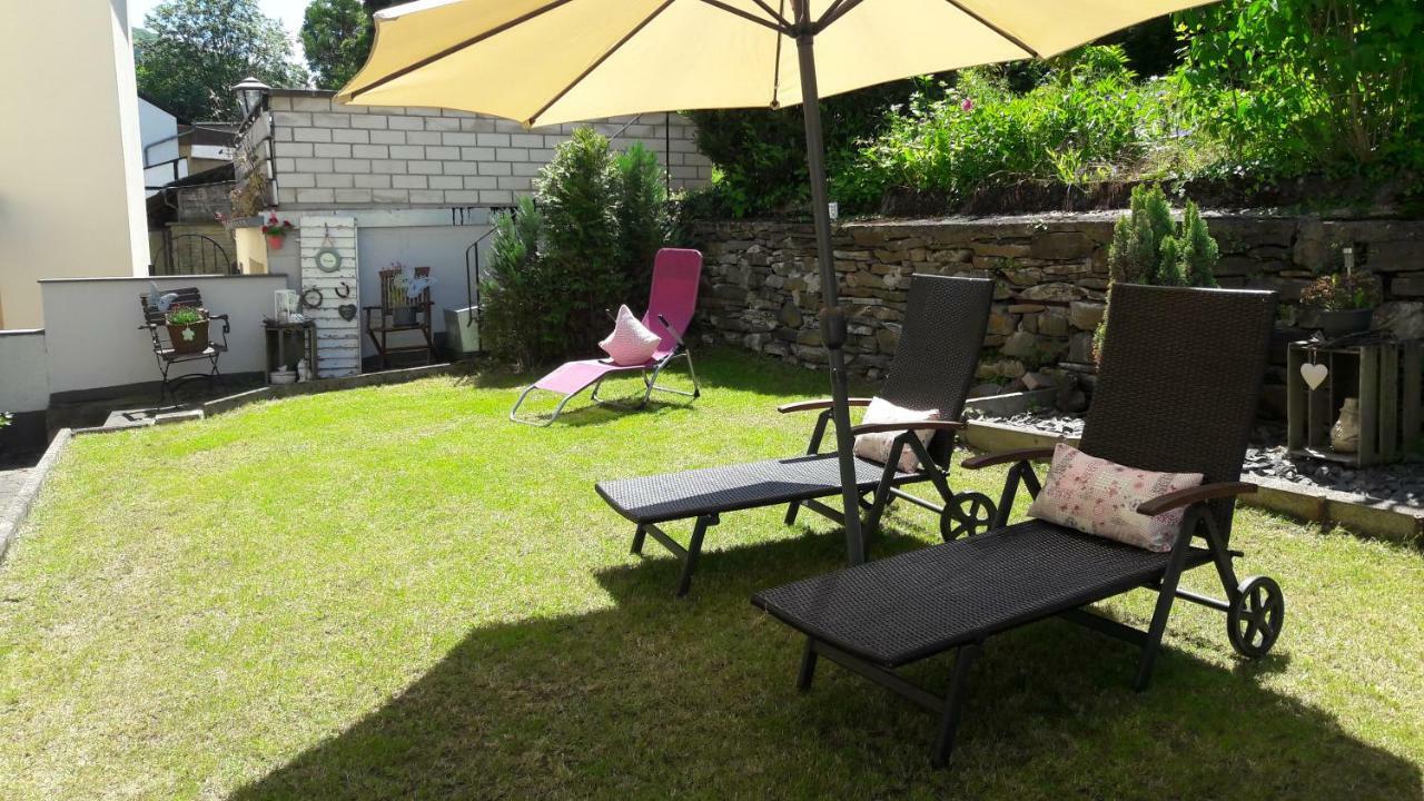 Gaestehaus Burgberg, Weinhaus Fries Kattenes Ngoại thất bức ảnh