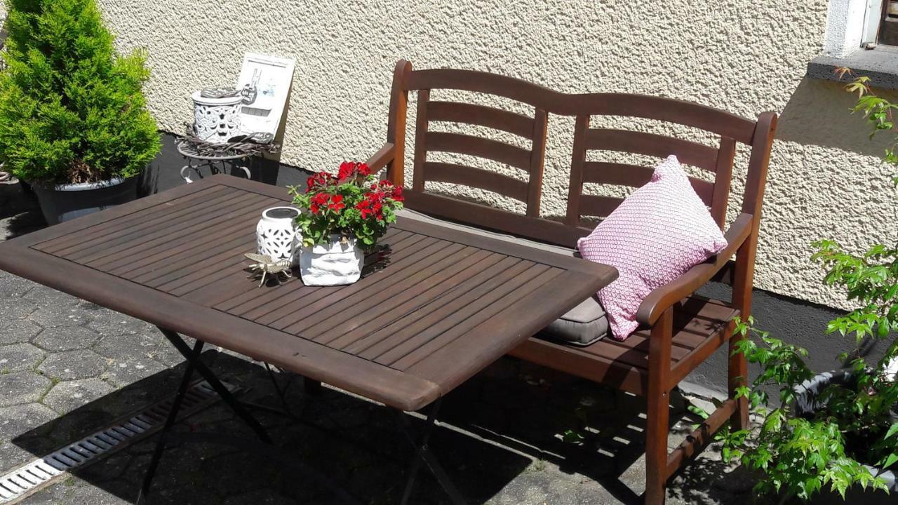 Gaestehaus Burgberg, Weinhaus Fries Kattenes Ngoại thất bức ảnh